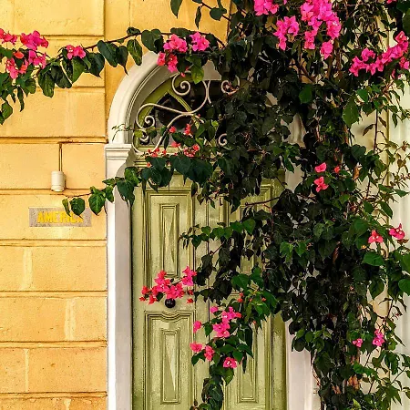 Cozy Ensuite With Gym And Sauna Sliema